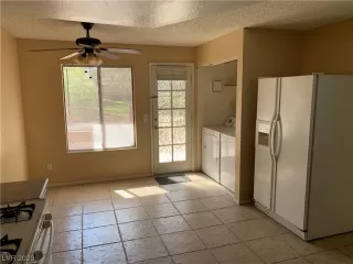 Photo #1: 2534281 Listing 