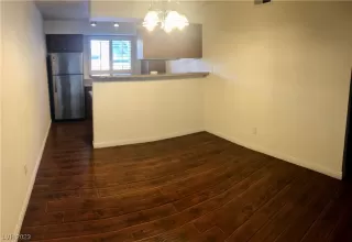 Photo #2: 2534312 Listing 