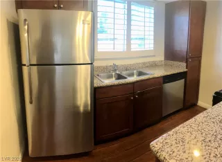 Photo #3: 2534312 Listing 