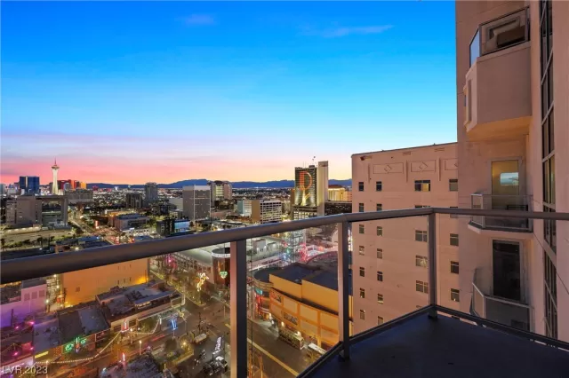 MLS: 2534322 Condo For Sale