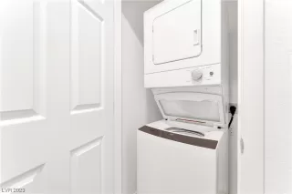 Photo #4: 2534395 Listing 