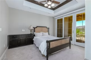 Photo #6: 2534482 Listing