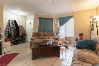Photo #5: 2534483 Listing