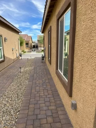 Photo #2: 2534510 Listing 