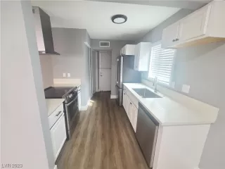 Photo #1: 2534512 Listing