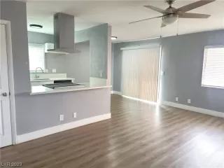 Photo #5: 2534512 Listing