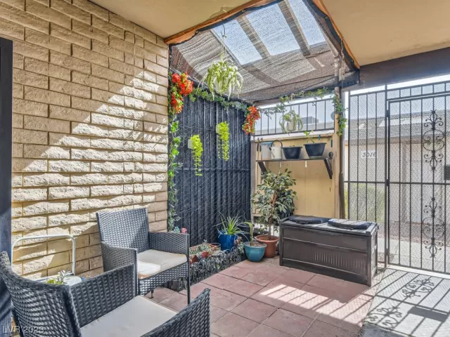 MLS: 2534515 Condo For Sale