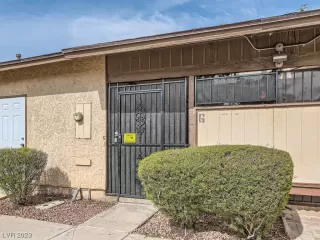 Photo #1: 2534515 Listing 