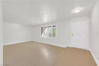 Photo #2: 2534535 Listing