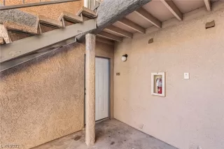 Photo #3: 2534549 Listing 