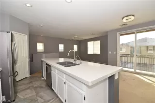 Photo #4: 2534588 Listing 