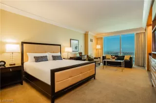 Photo #4: 2534647 Listing