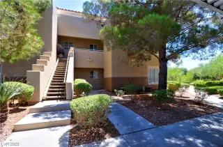 Photo #1: 2534687 Listing 