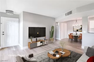 Photo #3: 2534690 Listing