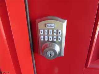 Photo #5: 2534718 Listing