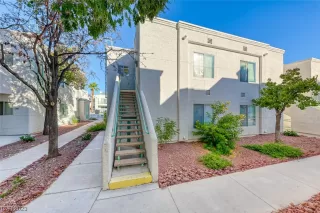 Photo #1: 2534734 Listing