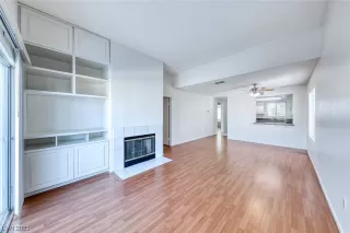 Photo #4: 2534734 Listing