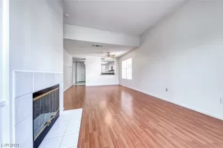 Photo #5: 2534734 Listing