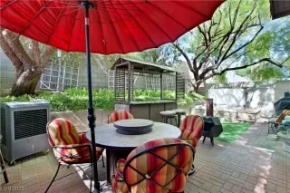 Photo #2: 2534747 Listing