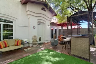 Photo #5: 2534747 Listing