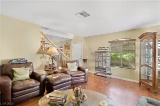 Photo #6: 2534747 Listing