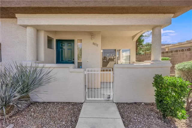 MLS: 2534775 Condo For Sale