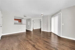 Photo #1: 2534788 Listing