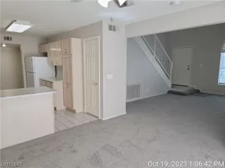 Photo #6: 2534819 Listing 