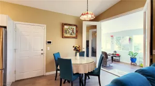 Photo #5: 2534824 Listing