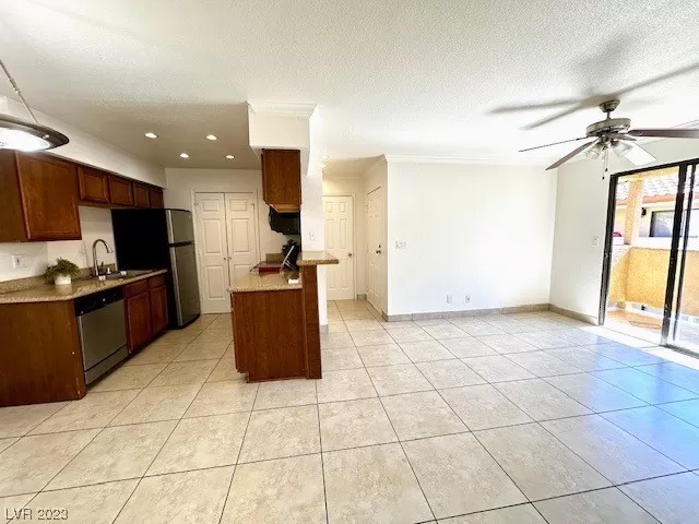 MLS: 2534833 Condo For Sale
