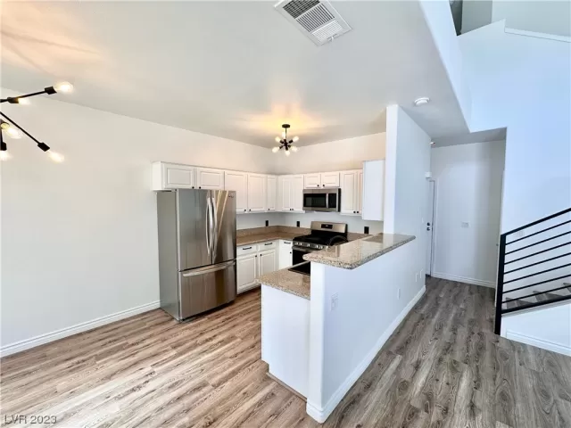 MLS: 2534910 Condo For Sale