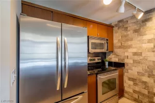 Photo #6: 2534924 Listing 