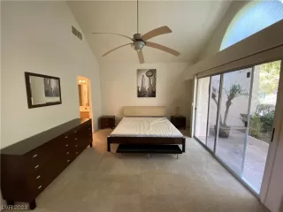 Photo #6: 2534938 Listing 