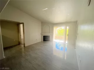 Photo #3: 2534942 Listing 