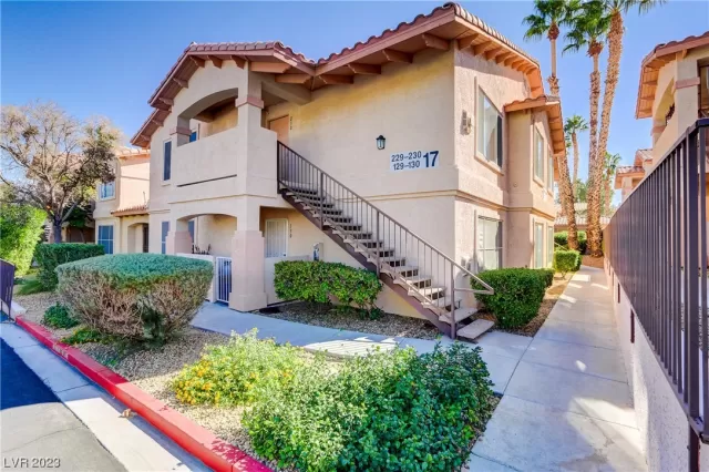 MLS: 2534953 Condo For Sale