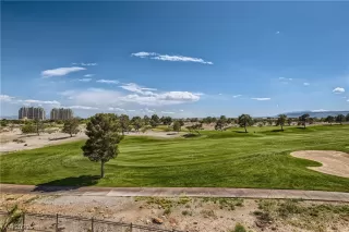 Photo #6: 2534961 Listing