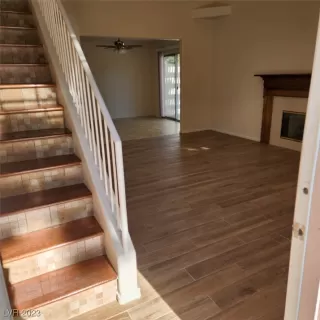 Photo #1: 2535001 Listing 