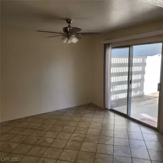 Photo #5: 2535001 Listing 