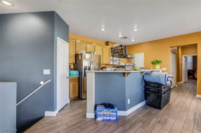 MLS: 2535004 Condo For Sale