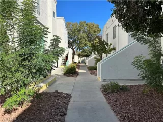 Photo #2: 2535005 Listing 