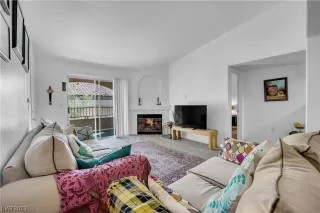 Photo #4: 2535007 Listing