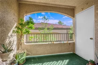 Photo #5: 2535007 Listing