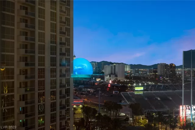 MLS: 2535015 Condo For Sale