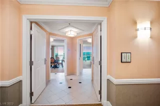 Photo #4: 2535015 Listing