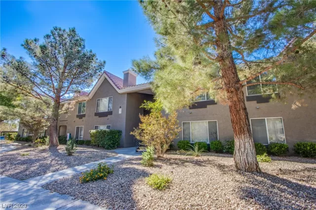 MLS: 2535035 Condo For Sale