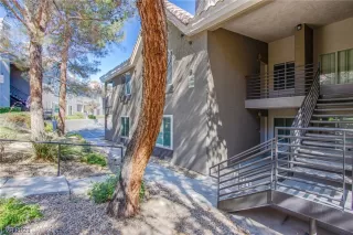 Photo #1: 2535035 Listing