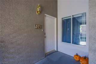 Photo #2: 2535035 Listing