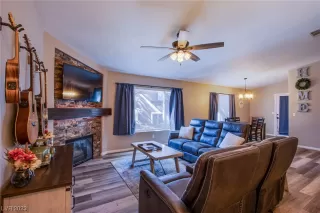 Photo #5: 2535035 Listing