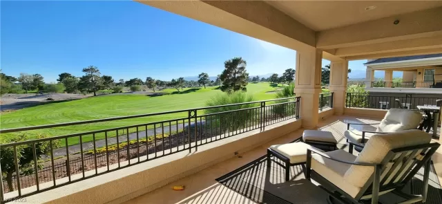 MLS: 2535038 Condo For Sale