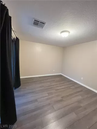 Photo #3: 2535073 Listing 